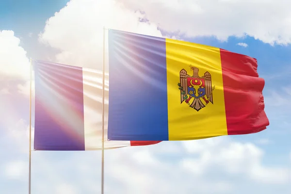 Sunny Blue Sky Flags Moldova France — 图库照片