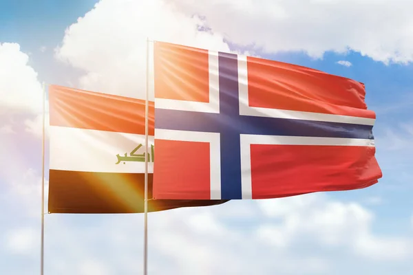 Sunny Blue Sky Flags Norway Iraq — 图库照片