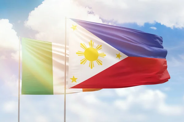 Sunny Blue Sky Flags Philippines Ireland — 图库照片