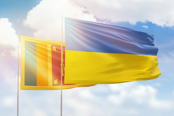 Сонячне Блакитне Небо Прапори України Срі Ланки — стокове фото