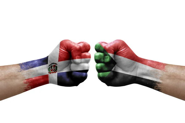 Две Руки Бьют Друг Друга Белом Фоне Флаги Страны Раскрашены — стоковое фото