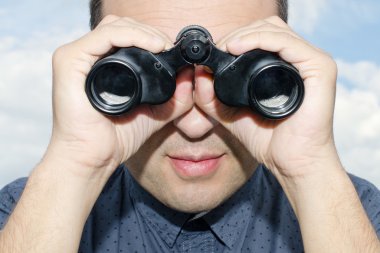 Prizmatik adam portresi.