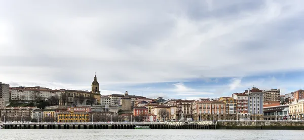 Panoramatický výhled na obec portugalete v bizkaia, Baskicko, Španělsko. — Stock fotografie