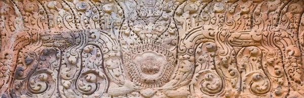 Stone carving of ancient Khmer art. — Stock Photo, Image