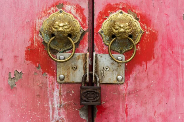 Alte chinesische Tür — Stockfoto