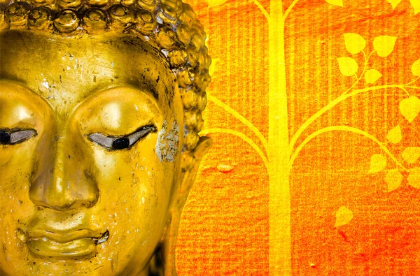 Buddha Goldstatue auf goldenem Hintergrund Muster Thailand. — Stockfoto