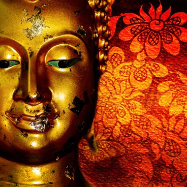 Tayland kırmızı zemin üzerine altın Buddha heykeli kalıpları.