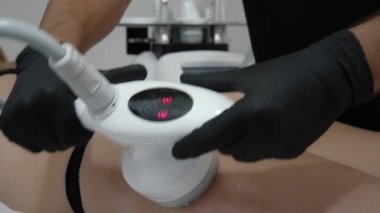 Aygıt masajı kalçaları