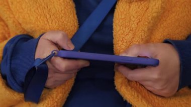 Telefon çalan eller