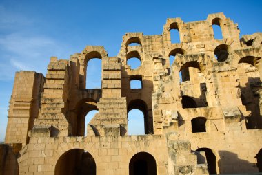 el djem amphitheatre duvarlar