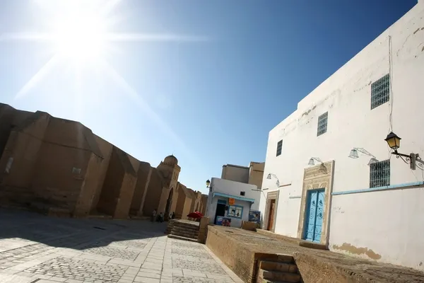 Uma rua em Kairouan — Fotografia de Stock