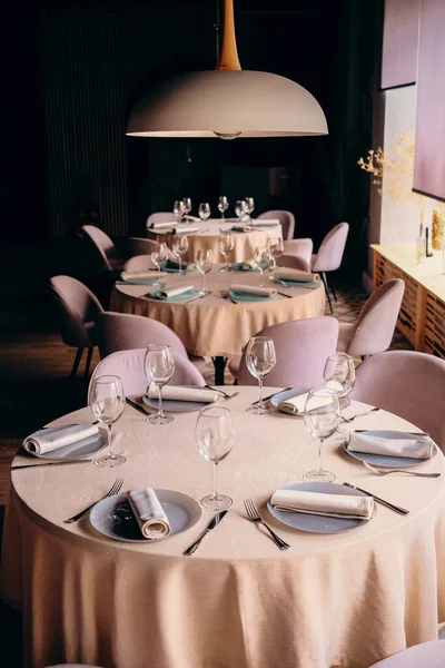 Served Dinner Table Restaurant Restaurant Interior — Stock Photo, Image
