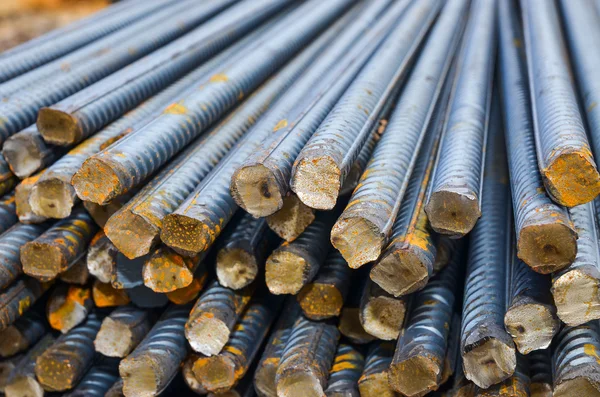 Reinforcing steel bars for building armature — Stock Photo, Image