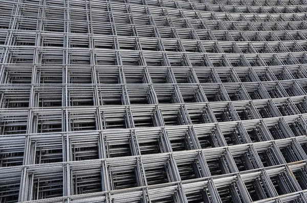 Steel mesh for concrete reinforcement — Stock Photo, Image
