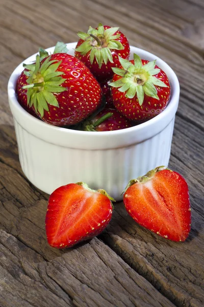 Sweet strawberries in a bowl — Stock Photo, Image