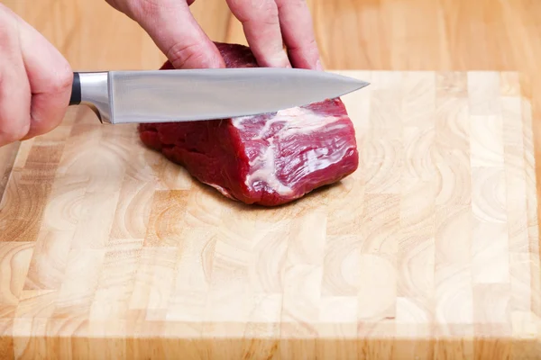 Raw Beef Tenderloin on Cutting Board — Stock Photo, Image