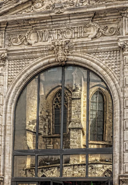 Mercado Narbonne en el sur de Francia — Foto de Stock