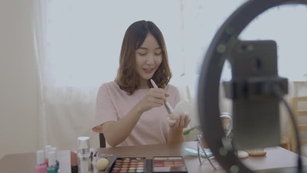 Ferie Koncept Resolution Asiatiske Piger Underviser Makeup Internettet Derhjemme – Stock-video
