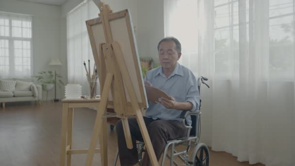 Concepto Artístico Resolución Hombre Asiático Pintando Sala Estar Artista Está — Vídeo de stock