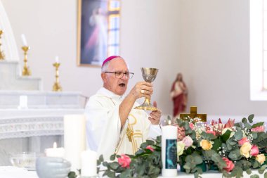 Komünyon ya da Ayinde Kilise Rahibi