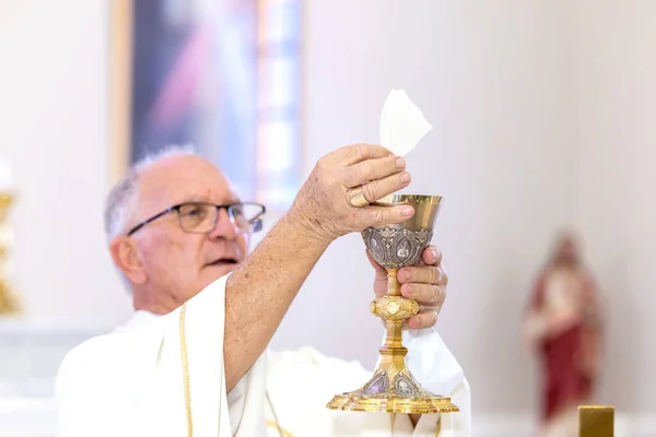 Komünyon ya da Ayinde Kilise Rahibi