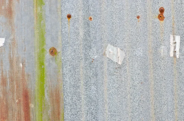 Oude roestige zinklamellen voor achtergrond — Stockfoto