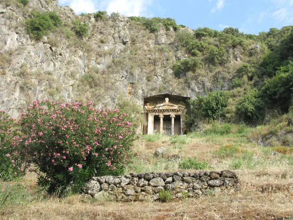 Tumbas antiguas de Lycian en pavo fethiye — Foto de Stock