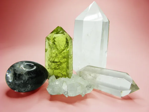 Geologische Kristalle aus geologischen Quarzcitrin-Geoden — Stockfoto