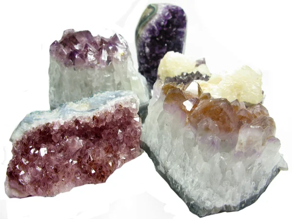 Geologiczne kryształy Amethyst geode — Zdjęcie stockowe