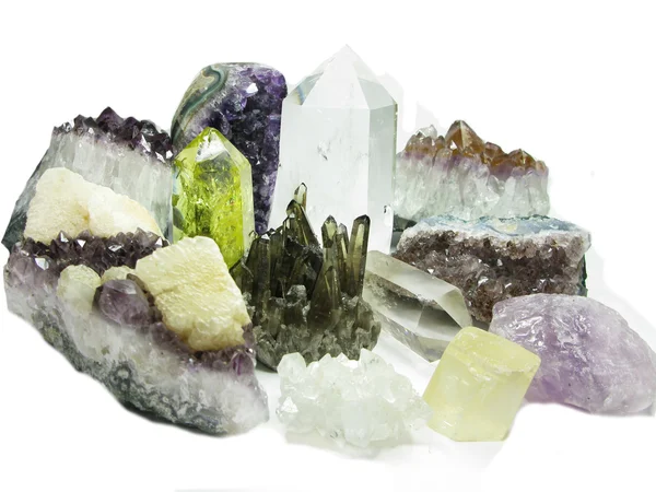 Amethyst-Quarz geologische Kristalle — Stockfoto