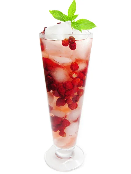 Fruit cocktail smoothie with wild strawberry — Stock Photo, Image