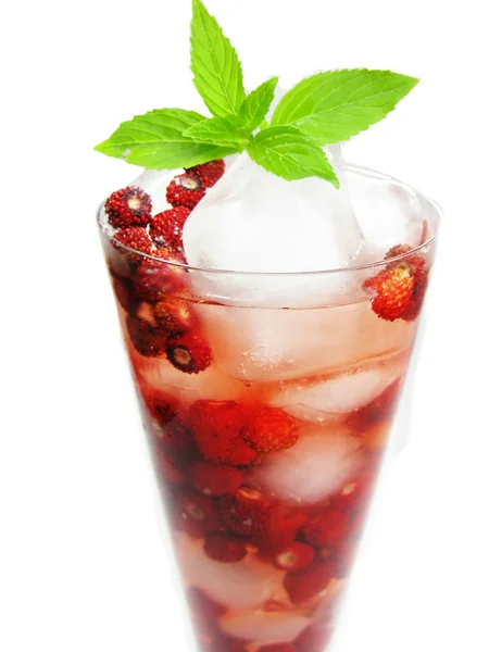 Fruit cocktail smoothie with wild strawberry — Stock Photo, Image