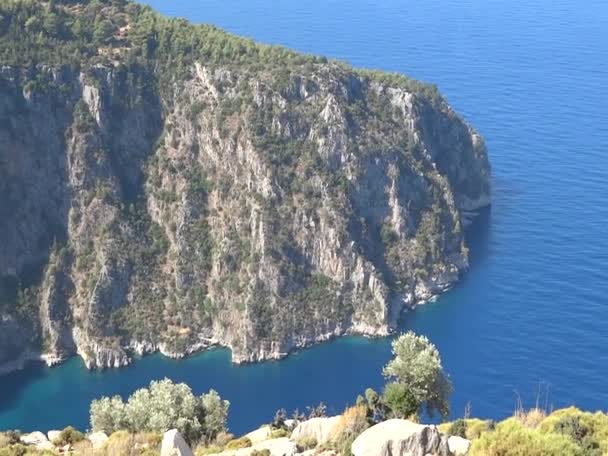 Butterfly valley deep gorge in the mediterranean sea turkey — Stock Video