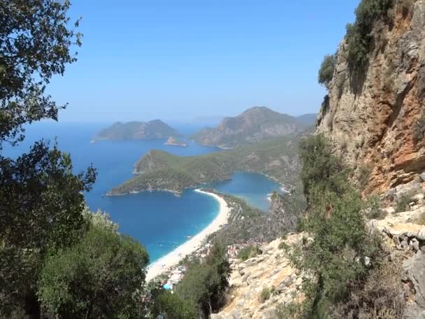 オルデニズ （フェトヒイェ） ブルー ラグーン ビーチ トルコのパノラマ — ストック動画