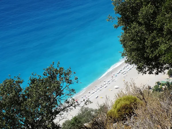 Paisaje de playa en el mar mediterráneo —  Fotos de Stock