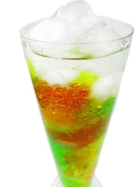 Fruchtalkohol-Cocktail-Drink — Stockfoto