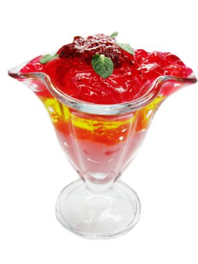 çilek meyve tatlı yoğurt ile