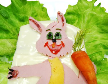 jambon ve peynir ile yaratıcı sebze sandviç