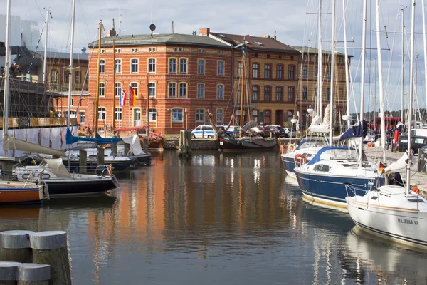 Marina i stralsund — Stockfoto