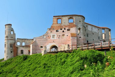Ruins of palace in Jakubow, Lower Silesian Voivodeship, Poland.