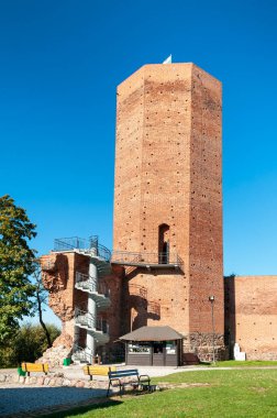 Janowiec Castle built in between 1508-1526. Janowiec, Lublin Voivodeship, Poland.