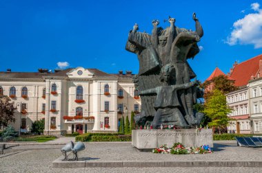 Town Hall and Monument to the Fight and Martyrdom of the Bydgoszcz Land. Bydgoszcz, Kuyavian-Pomeranian Voivodeship, Poland.
