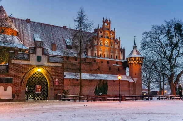 Polonya 'nın Malbork kentinde bulunan Töton Düzeni Kalesi, Pomeranya Voyvoda.