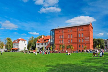 Değirmen Adası 'ndaki Red Granary, şimdi de Bölge Müzesi. Bydgoszcz, Kuyavian-Pomeranya Voyvodeship, Polonya.