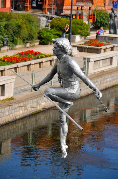 Passing River Sculpture Suspended Rope Brda River Bydgoszcz Kuyavian Pomeranian —  Fotos de Stock