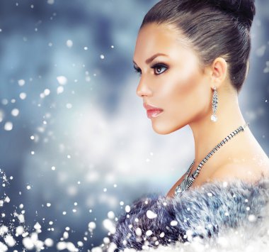 mujer de invierno abrigo de piel de lujo