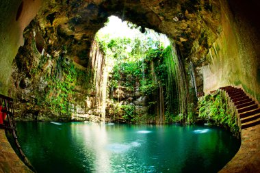 Ik-Kil Cenote, Chichen Itza, Mexico clipart