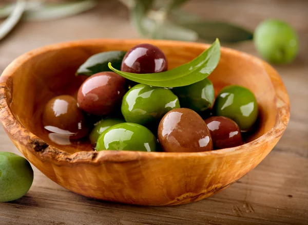 Olives et huile d'olive — Photo