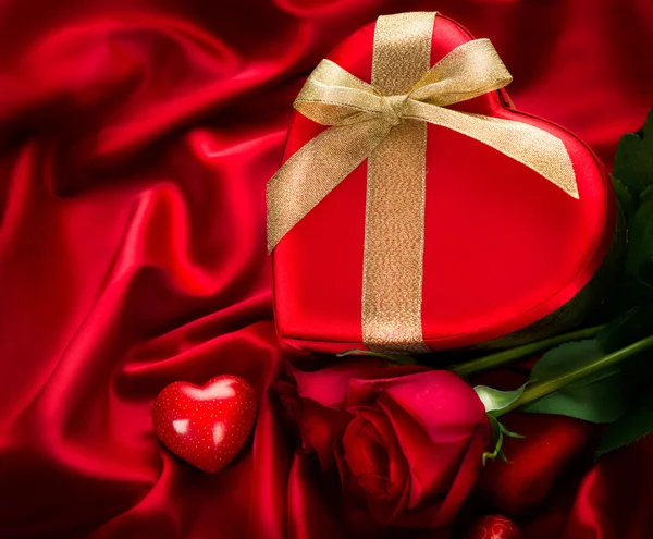 Valentine Red Hear Gift on Red Silk Background — Stock Photo, Image