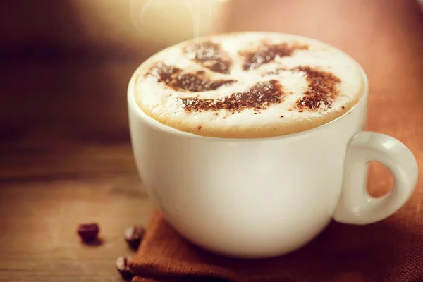 Cappuccino. kopp cappuccino eller latte kaffe — Stockfoto